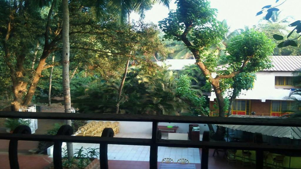 Little Italy Hotel Calangute Bagian luar foto